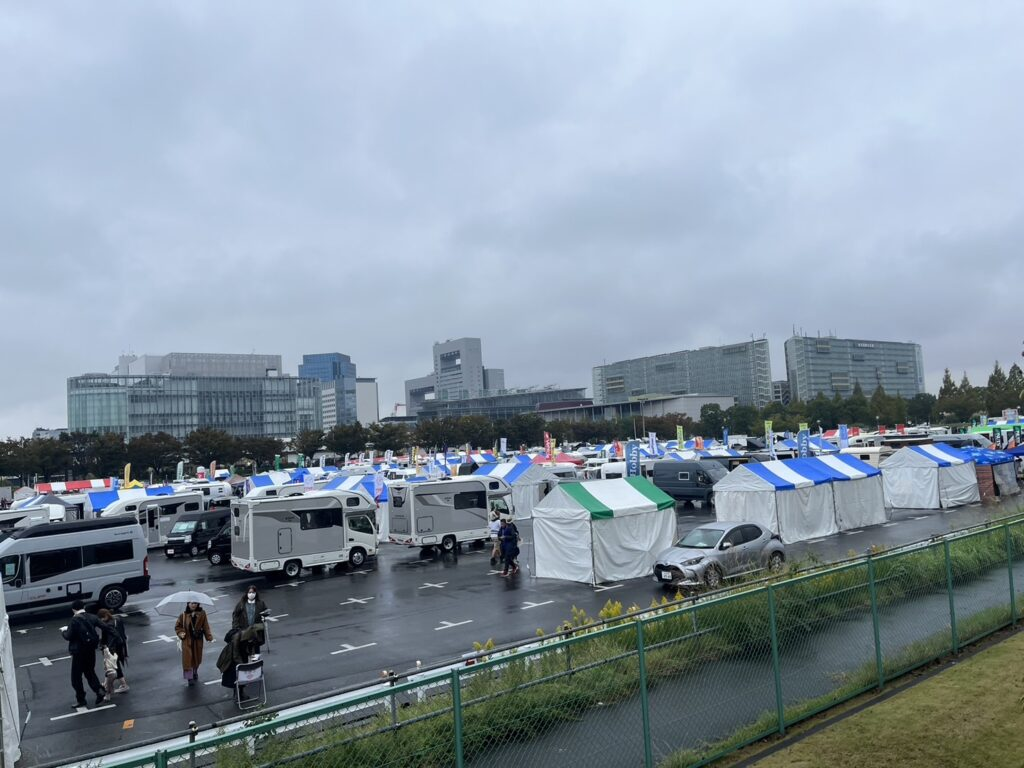 お台場キャンピングカーフェア