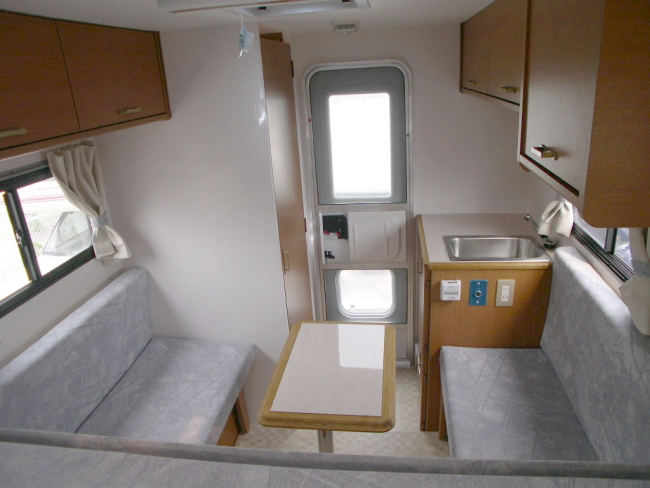 ミスティック:J-cabin L車内