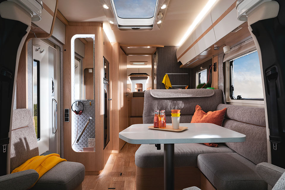 HYMER:B-Klasse MasterLinel車内